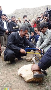 شکارچی بوکانی تفنگش را اره کرد ...